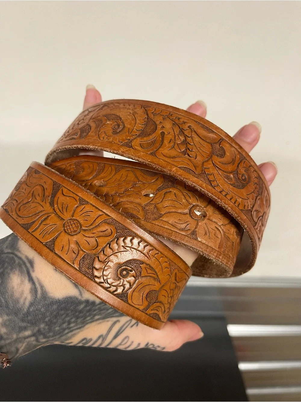 Vintage Tooled Leather Eagle Belt Brown Floral Western Cowboy Unisex Made in USA